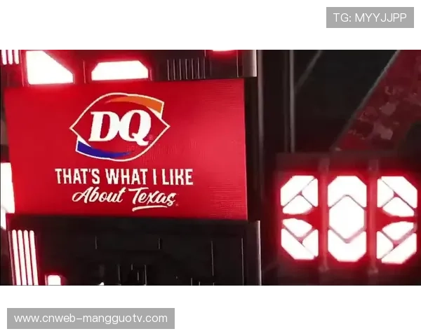 杜伦肘击阿门头部遭二级恶意犯规 直接被驱逐出场 杜伦肘击阿门头部遭二级恶意犯规 直接被驱逐出场